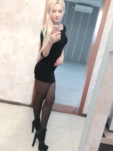 Викуся